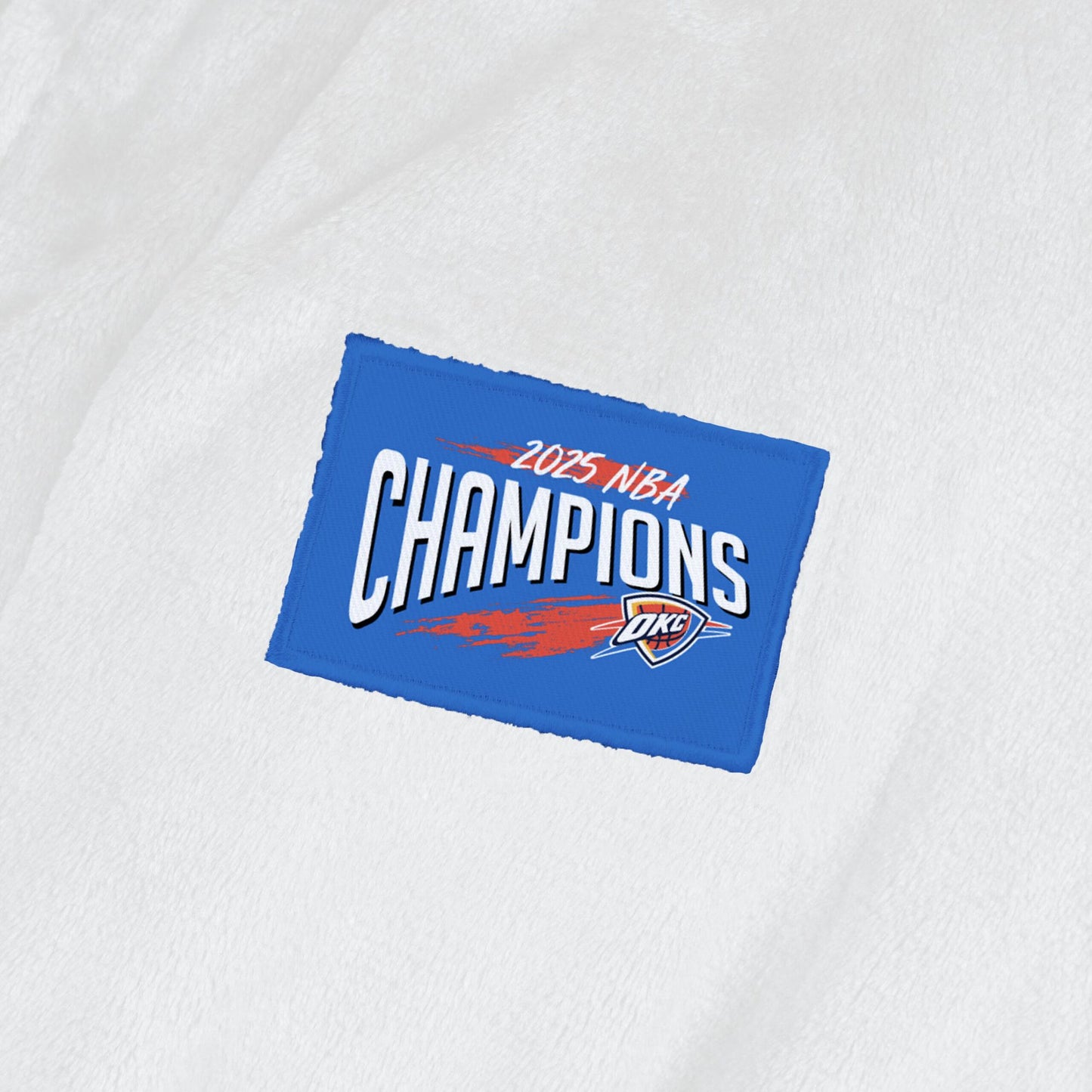 Oklahoma City Thunder NBA Rim White Silk Touch Robe L/XL - Discount Msrp