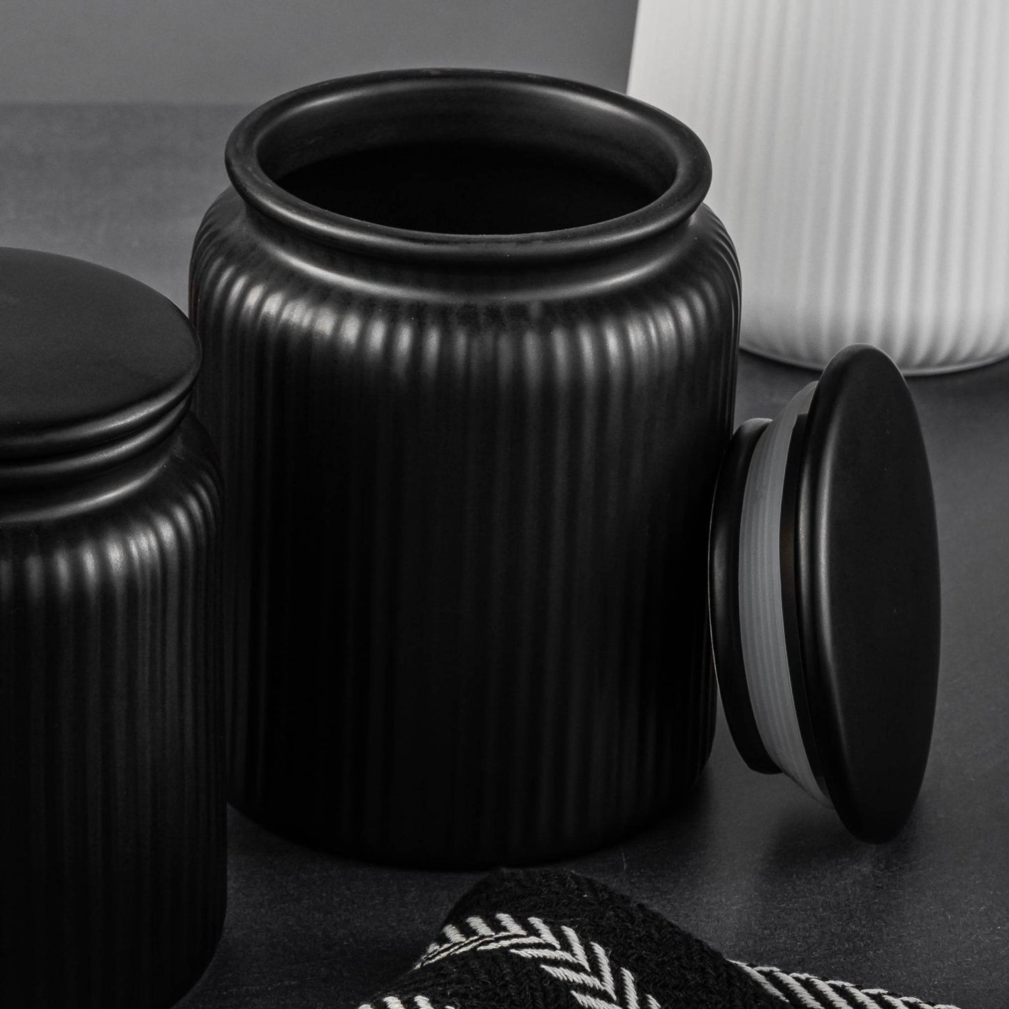 (2 pack) Medium (815mL) Ceramic Ribbed Kitchen Organization Jar, Black - Discount Msrp