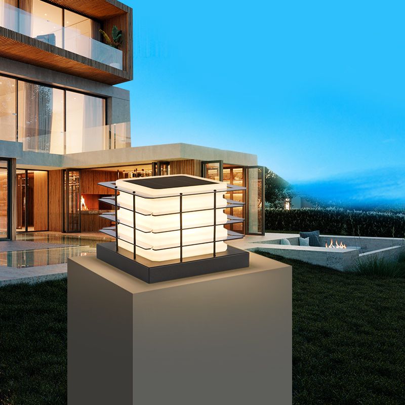 Outdoor Solar Powered Post Light, Outdoor LED Cap Light for Garden Patio Lawn Yard Terance - Discount Msrp