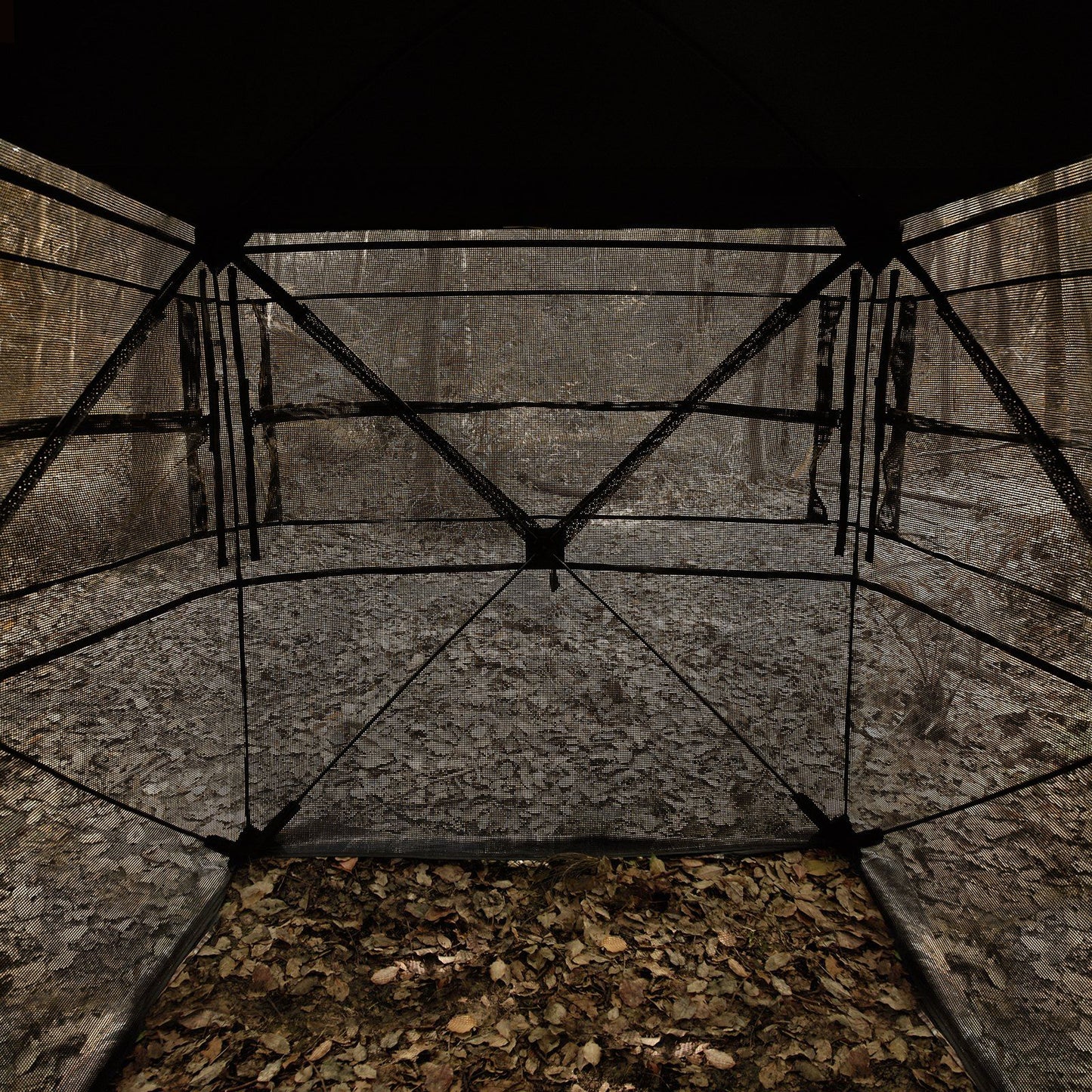 VEVOR Hunting Blind, 270° See Through Ground Blind, 2-3 Person Pop Up Deer Blind for Hunting with Carrying Bag, Portable Resilient Hunting Tent, One-Way See-Through Mesh for Turkey and Deer Hunting - Discount Msrp 